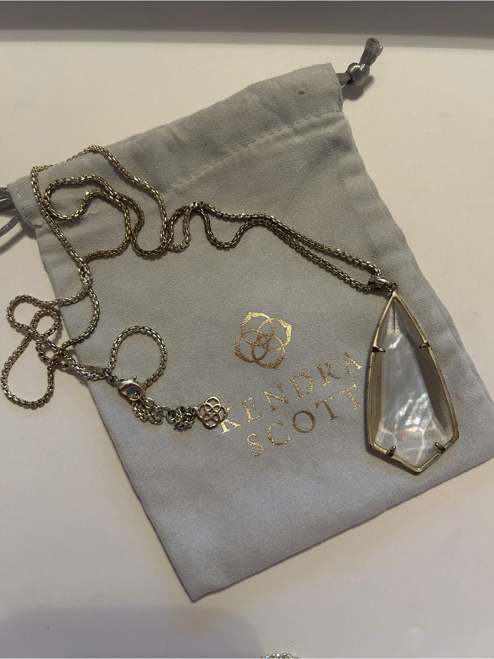Kendra Scott Carole Pendant Necklace